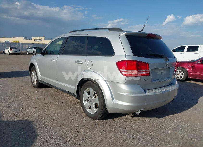 Photo 3 of 2010 Dodge Journey SXT (VIN 3D4PG5FV6AT147943)