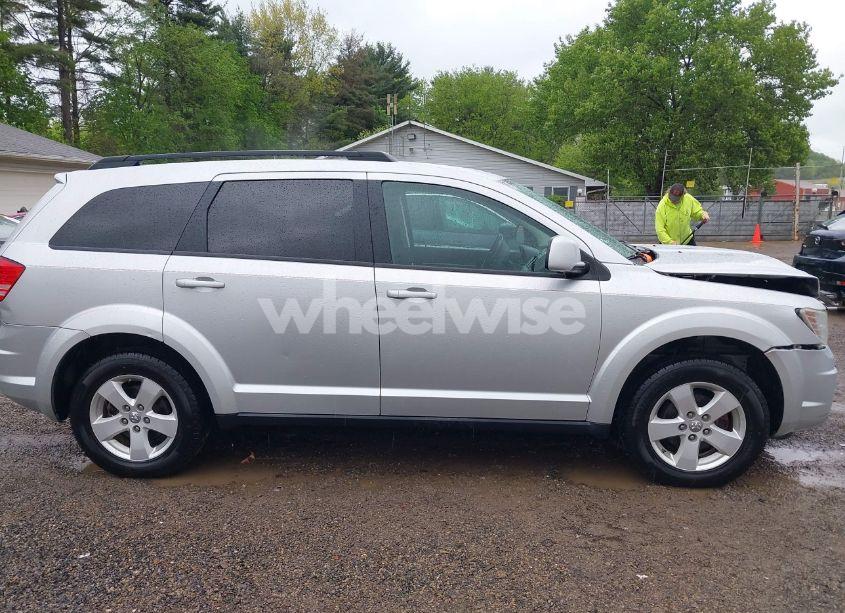 Photo 14 of 2010 Dodge Journey SXT (VIN 3D4PG5FV6AT172874)