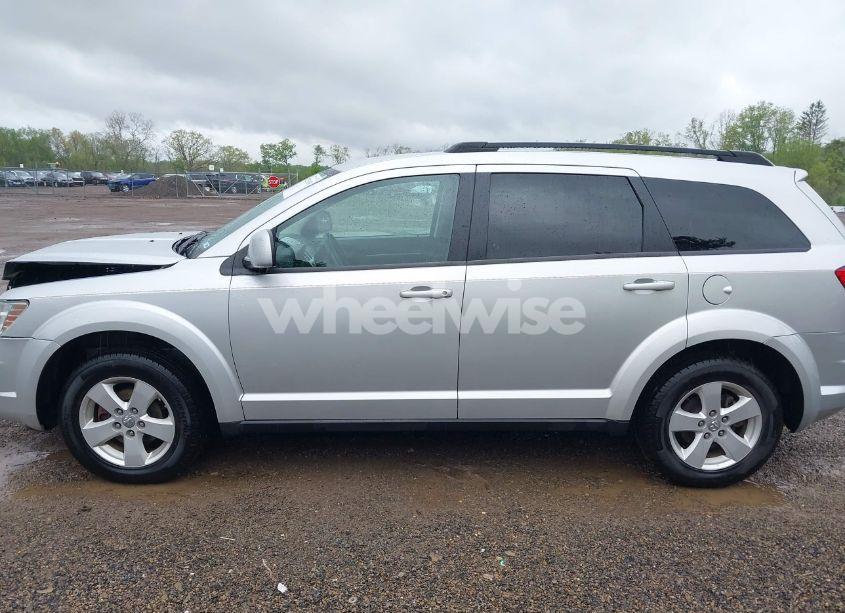 Photo 15 of 2010 Dodge Journey SXT (VIN 3D4PG5FV6AT172874)