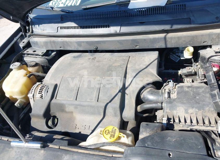 Photo 10 of 2010 Dodge Journey SXT (VIN 3D4PG5FV6AT175872)