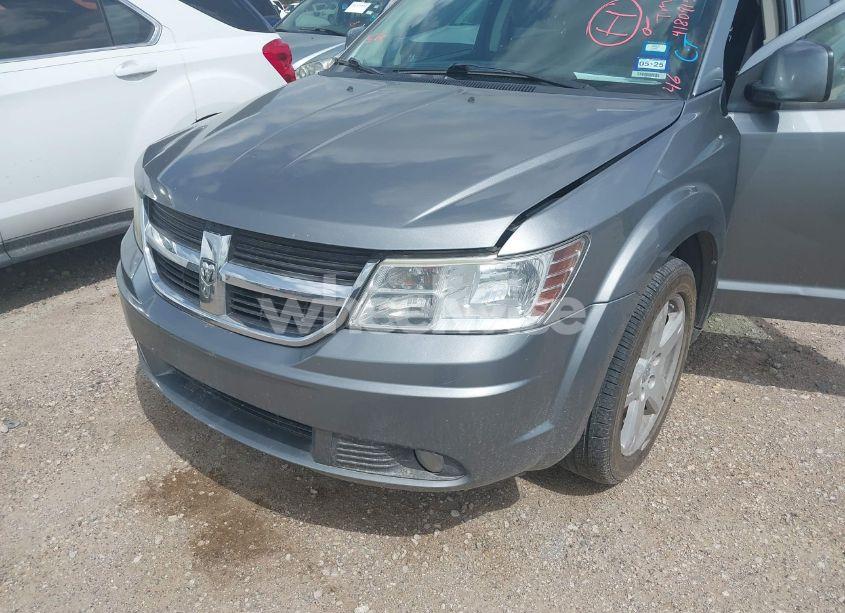 Photo 6 of 2010 Dodge Journey SXT (VIN 3D4PG5FV8AT105936)