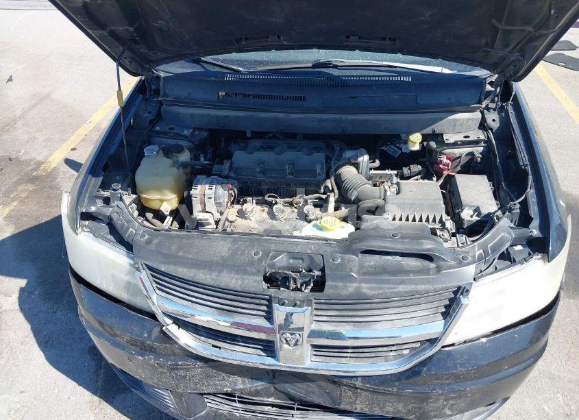 Photo 10 of 2010 Dodge Journey SXT (VIN 3D4PG5FV8AT113860)