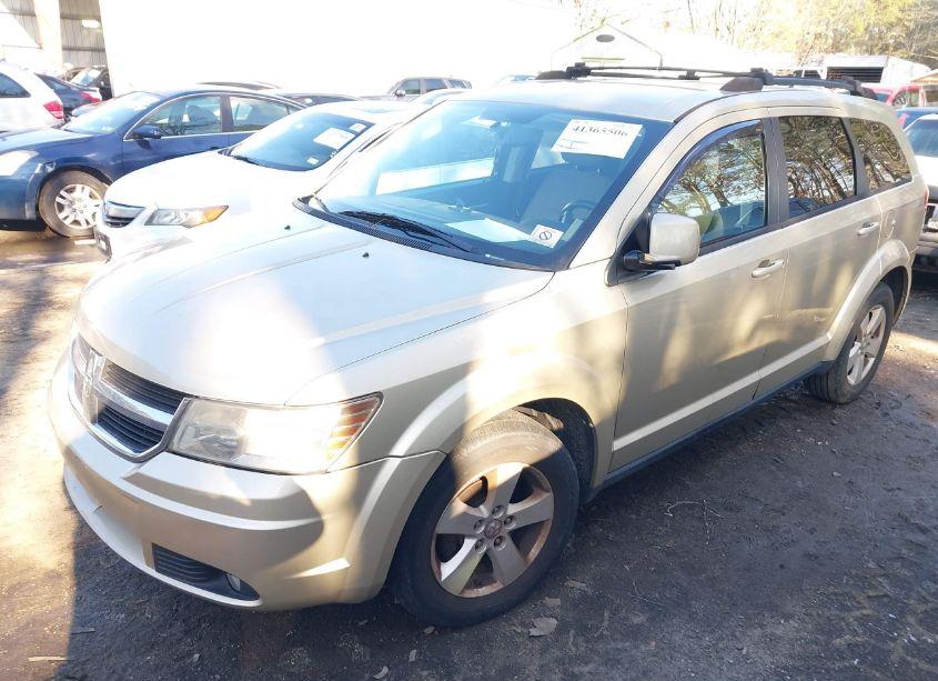 Photo 2 of 2010 Dodge Journey SXT (VIN 3D4PG5FV8AT178532)