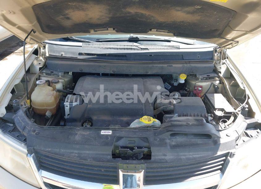 Photo 10 of 2010 Dodge Journey SXT (VIN 3D4PG5FV8AT191460)