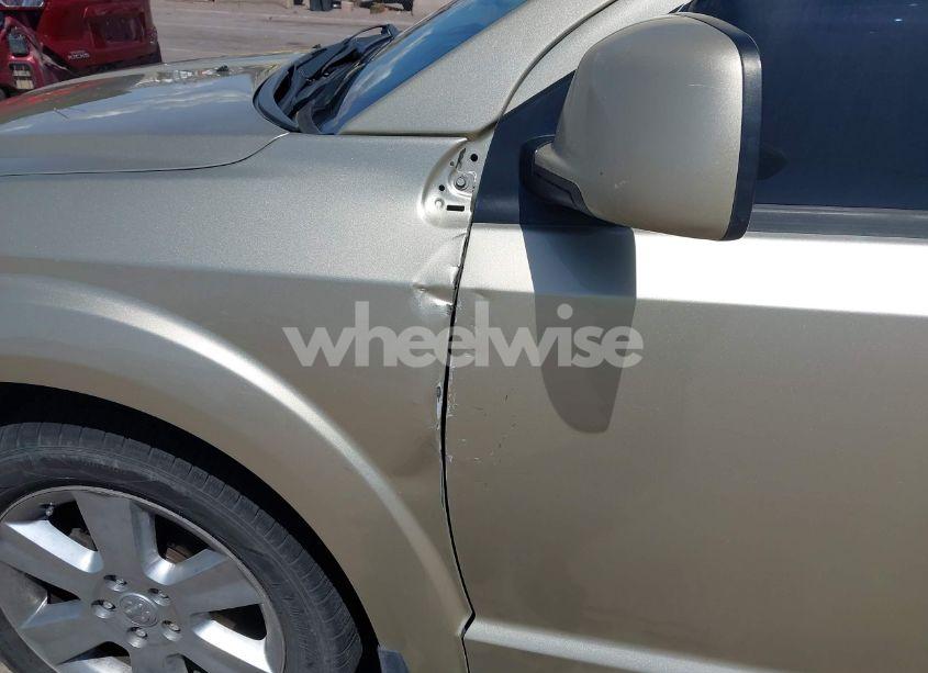 Photo 6 of 2010 Dodge Journey SXT (VIN 3D4PG5FV8AT191460)