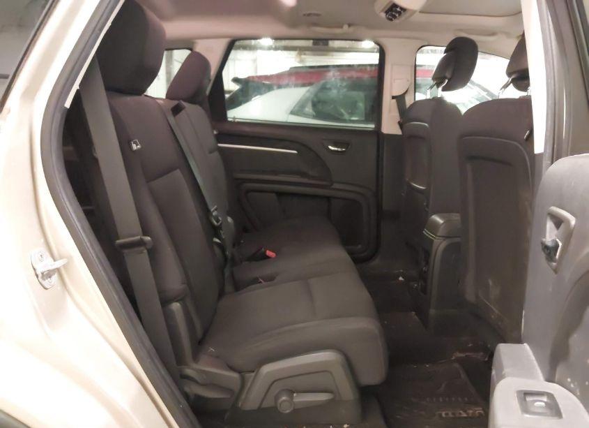 Photo 8 of 2010 Dodge Journey SXT (VIN 3D4PG5FV8AT203929)