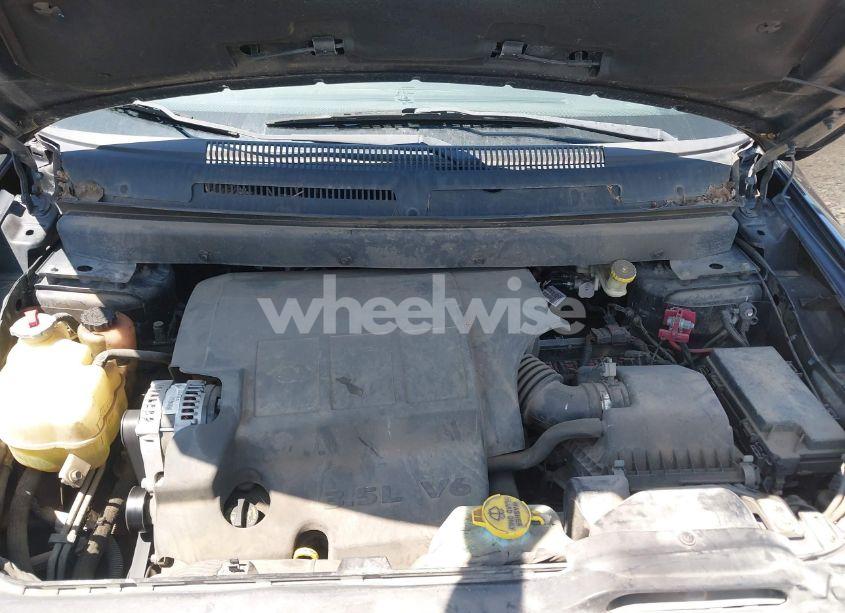 Photo 10 of 2010 Dodge Journey SXT (VIN 3D4PG5FV8AT274757)