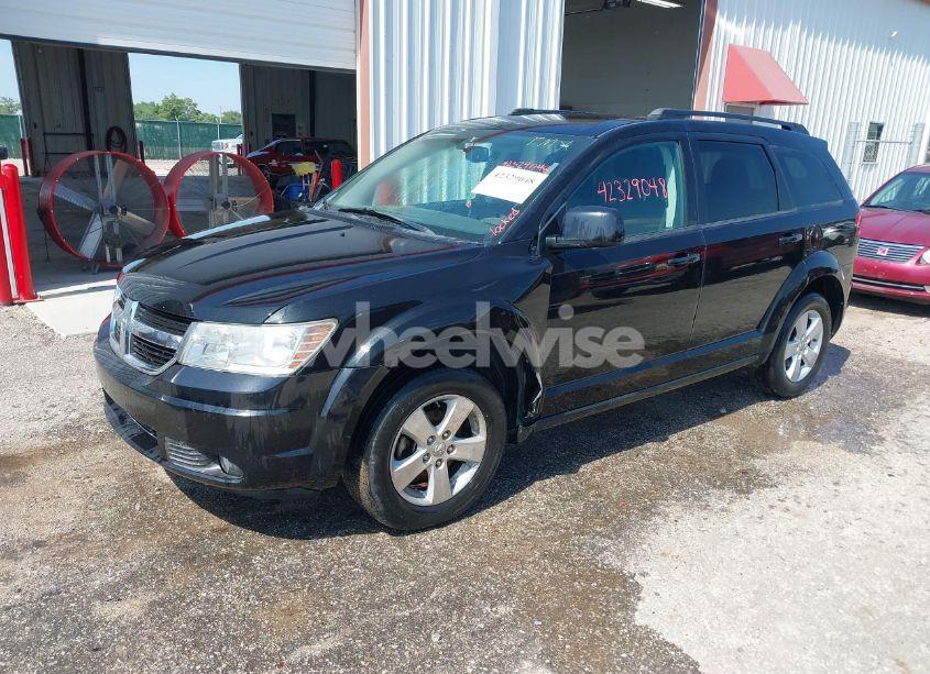 Photo 2 of 2010 Dodge Journey SXT (VIN 3D4PG5FV8AT274757)