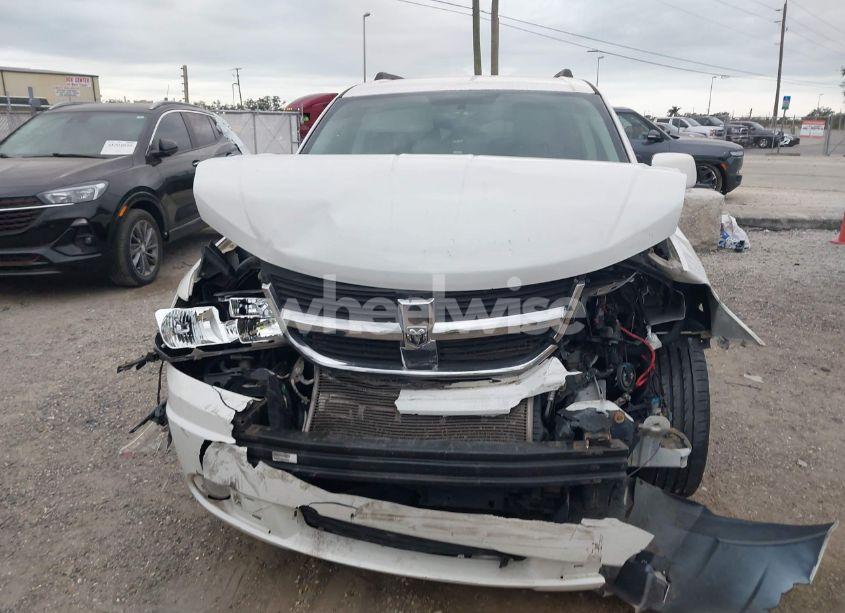 Photo 12 of 2010 Dodge Journey SXT (VIN 3D4PG5FV9AT176529)