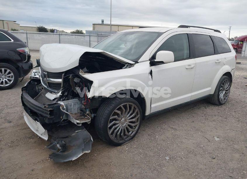 Photo 2 of 2010 Dodge Journey SXT (VIN 3D4PG5FV9AT176529)