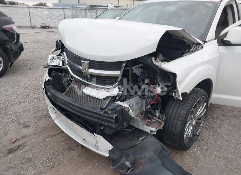 Photo 6 of 2010 Dodge Journey SXT (VIN 3D4PG5FV9AT176529)