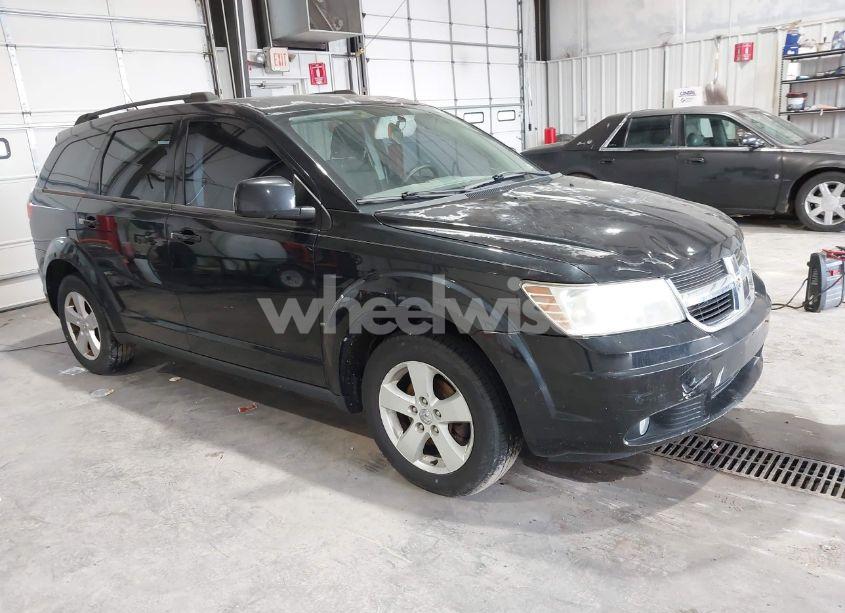 2010 Dodge Journey SXT (VIN 3D4PG5FV9AT190463) main photo