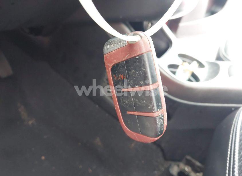 Photo 11 of 2011 Dodge Journey LUX (VIN 3D4PG9FG7BT534785)