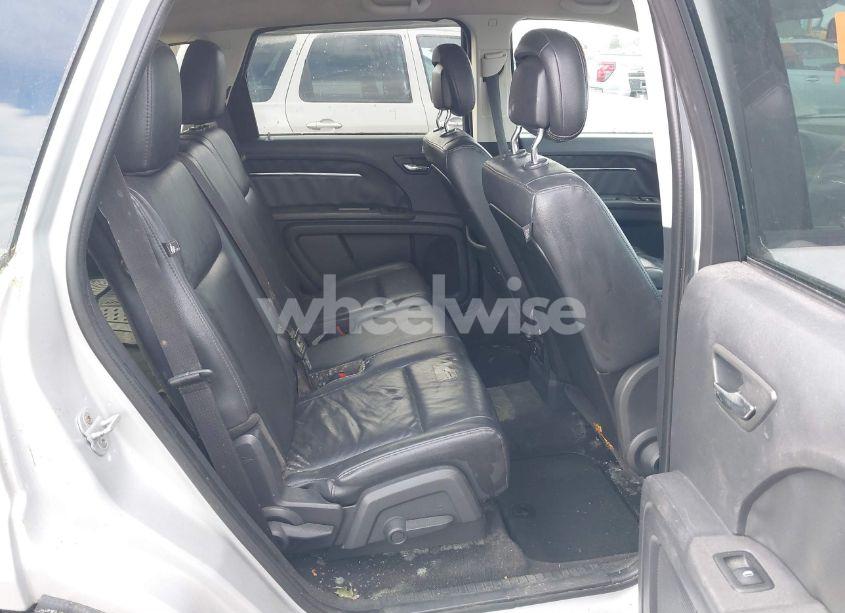 Photo 8 of 2010 Dodge Journey R/T (VIN 3D4PG9FV2AT274910)