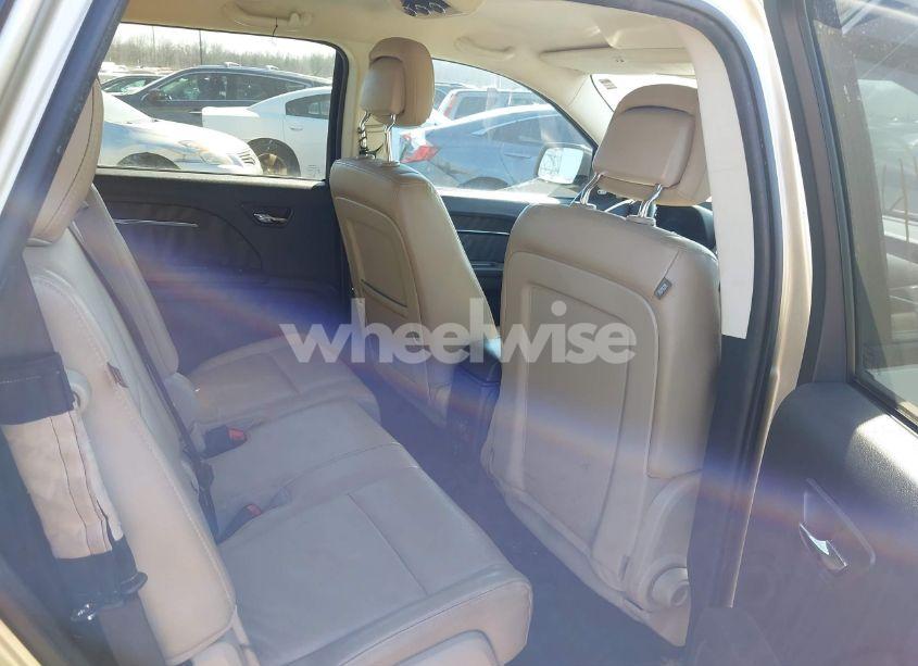 Photo 8 of 2010 Dodge Journey R/T (VIN 3D4PG9FV8AT206207)