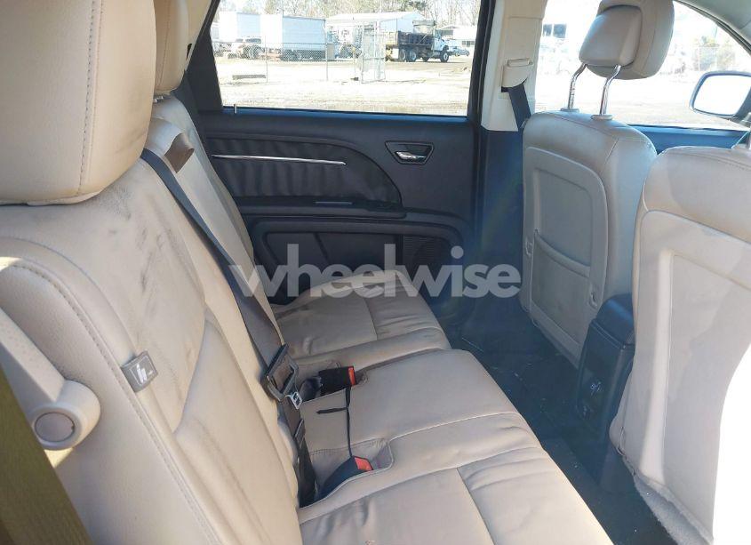 Photo 8 of 2010 Dodge Journey R/T (VIN 3D4PG9FVXAT227026)