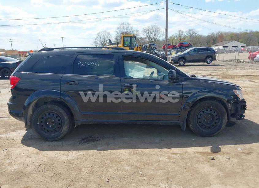Photo 12 of 2011 Dodge Journey MAINSTREET (VIN 3D4PH1FG2BT516953)