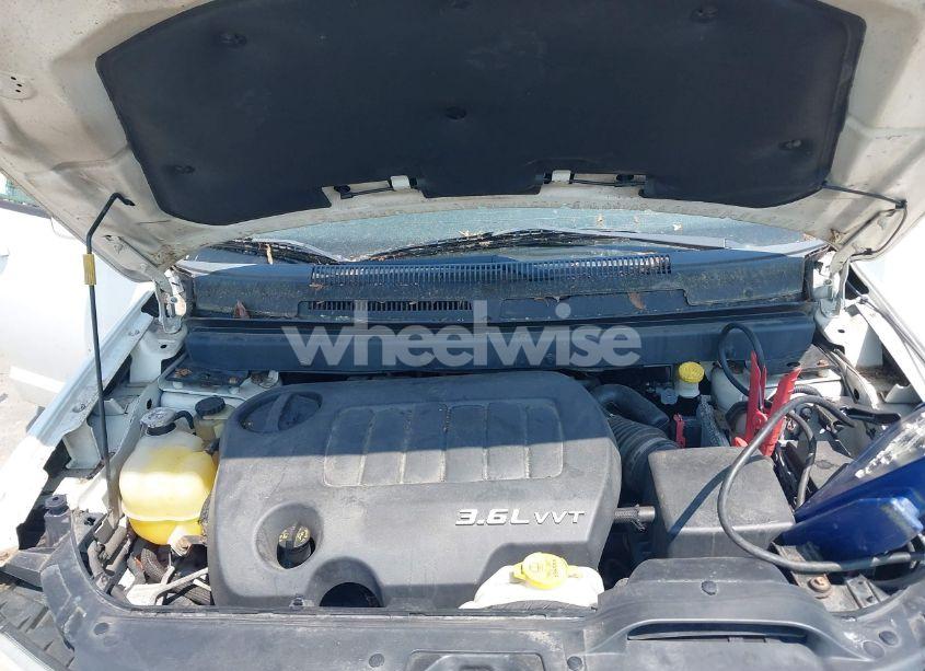 Photo 10 of 2011 Dodge Journey MAINSTREET (VIN 3D4PH1FG8BT559242)