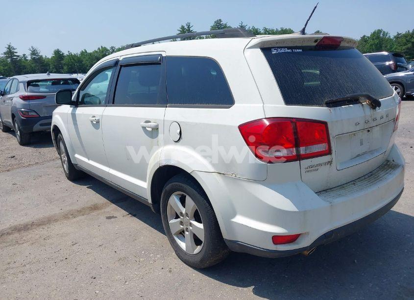 Photo 3 of 2011 Dodge Journey MAINSTREET (VIN 3D4PH1FG8BT559242)