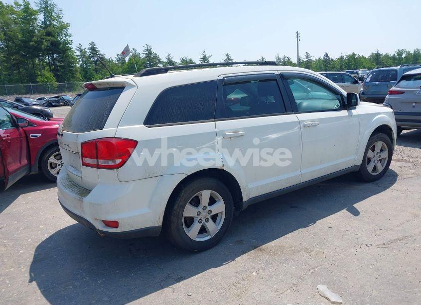 Photo 4 of 2011 Dodge Journey MAINSTREET (VIN 3D4PH1FG8BT559242)