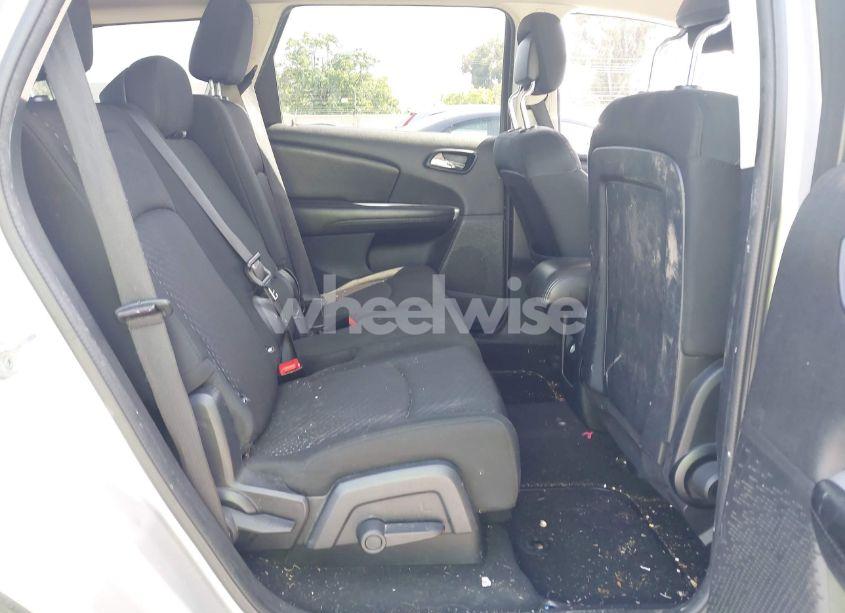 Photo 8 of 2011 Dodge Journey MAINSTREET (VIN 3D4PH1FG9BT559718)