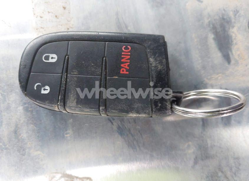 Photo 11 of 2011 Dodge Journey CREW (VIN 3D4PH3FG9BT530313)