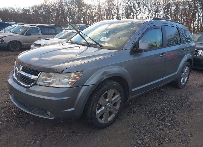 Photo 2 of 2010 Dodge Journey SXT (VIN 3D4PH5FV1AT122428)