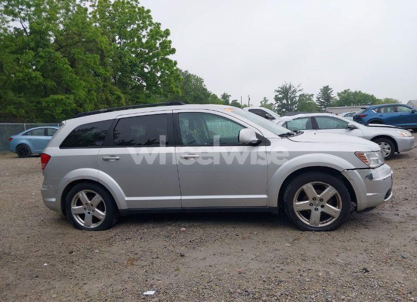 Photo 13 of 2010 Dodge Journey SXT (VIN 3D4PH5FV3AT282827)