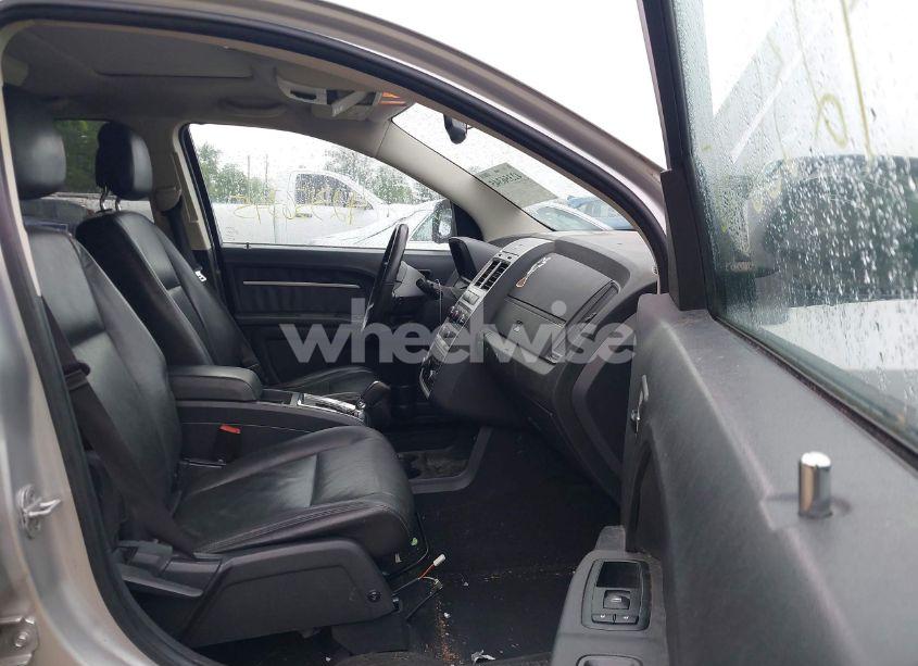Photo 5 of 2010 Dodge Journey SXT (VIN 3D4PH5FV3AT282827)