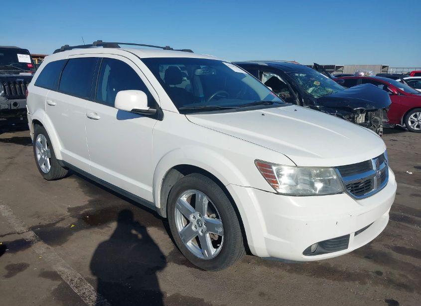 2010 Dodge Journey SXT (VIN 3D4PH5FV4AT138848) main photo
