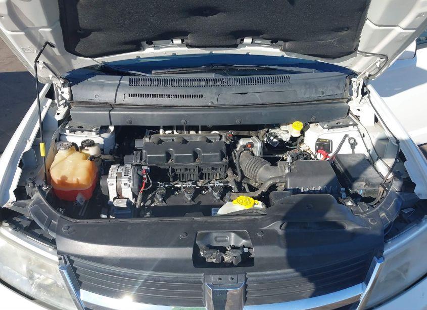 Photo 10 of 2010 Dodge Journey SXT (VIN 3D4PH5FV4AT138848)