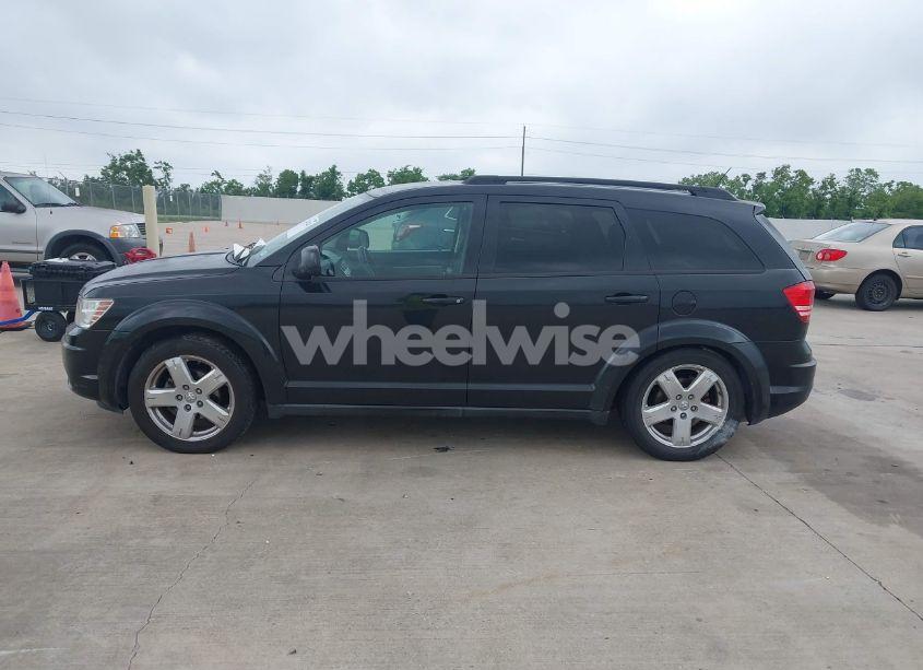 Photo 13 of 2010 Dodge Journey SXT (VIN 3D4PH5FV4AT146125)