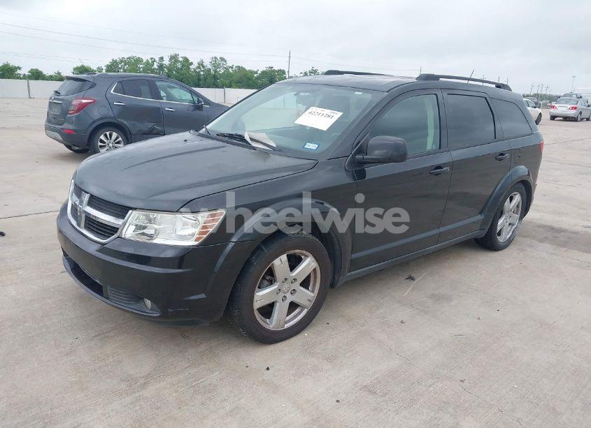 Photo 2 of 2010 Dodge Journey SXT (VIN 3D4PH5FV4AT146125)