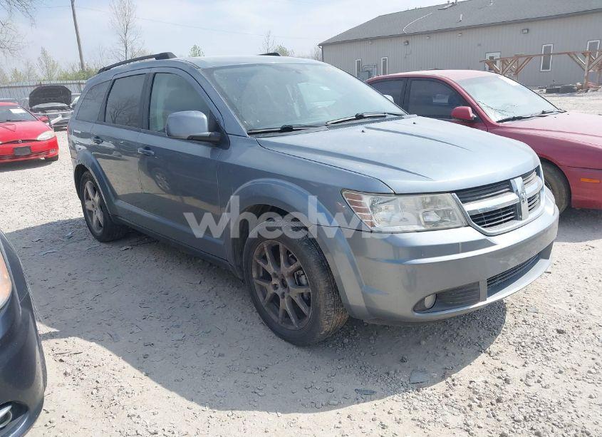 2010 Dodge Journey SXT (VIN 3D4PH5FV5AT108063) main photo