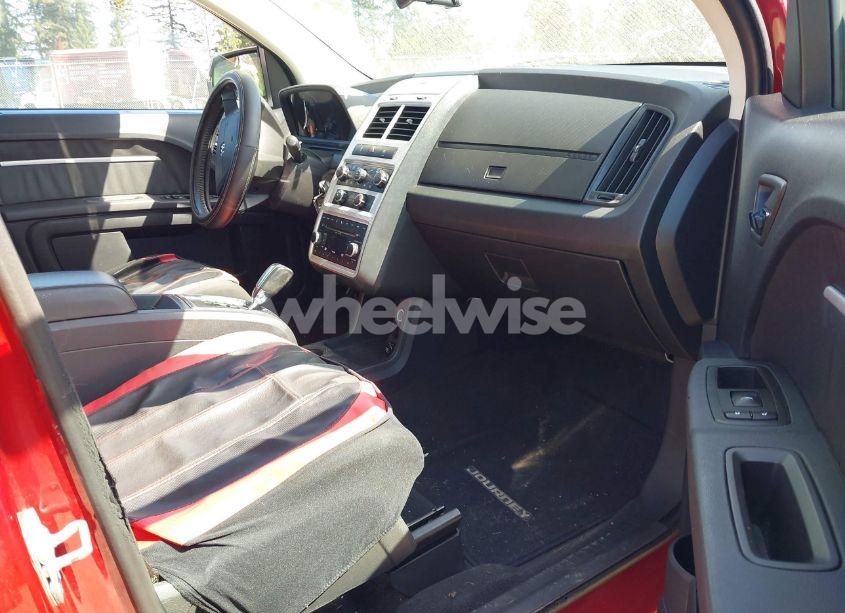 Photo 5 of 2010 Dodge Journey SXT (VIN 3D4PH5FV5AT135831)