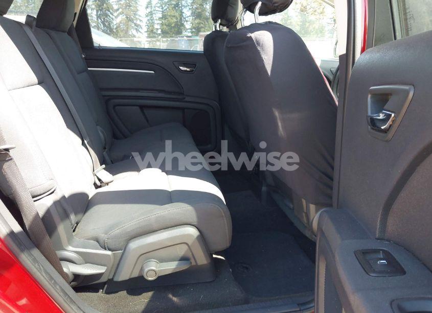 Photo 8 of 2010 Dodge Journey SXT (VIN 3D4PH5FV5AT135831)