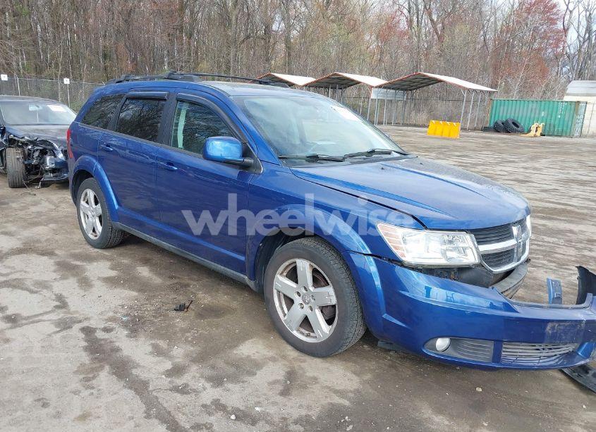 2010 Dodge Journey SXT (VIN 3D4PH5FV8AT108056) main photo