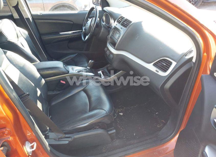 Photo 5 of 2011 Dodge Journey R/T (VIN 3D4PH6FG0BT571012)