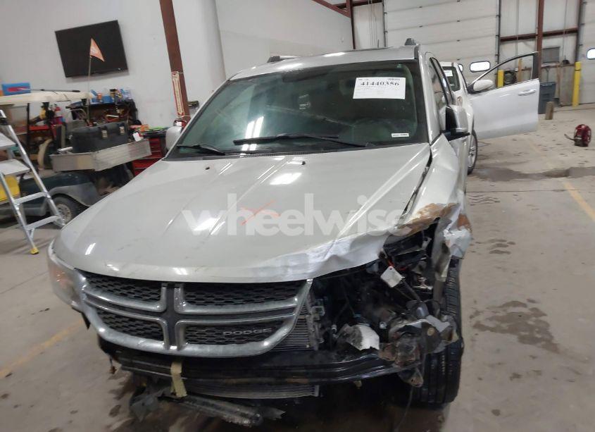 Photo 12 of 2011 Dodge Journey R/T (VIN 3D4PH6FGXBT570773)