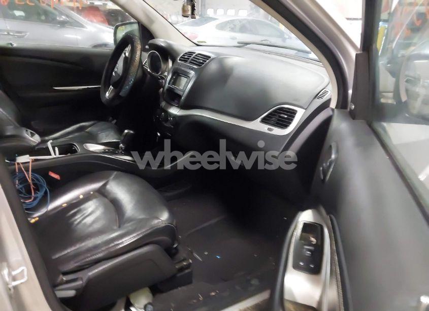 Photo 5 of 2011 Dodge Journey R/T (VIN 3D4PH6FGXBT570773)