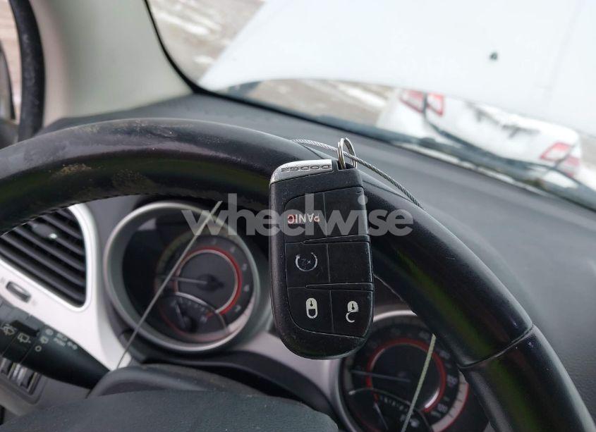 Photo 11 of 2011 Dodge Journey LUX (VIN 3D4PH9FG5BT513737)