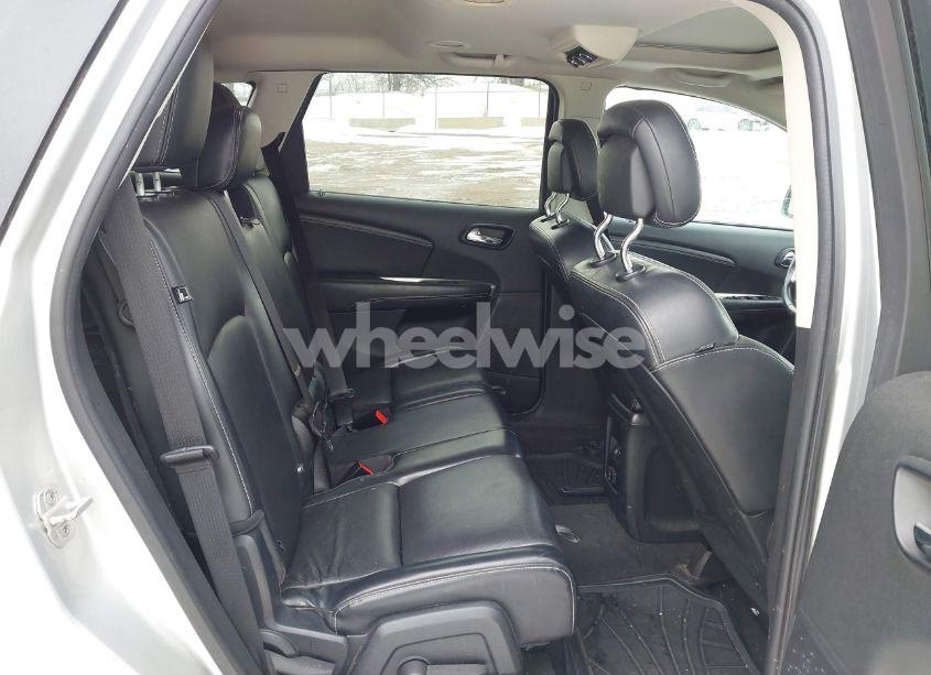 Photo 8 of 2011 Dodge Journey LUX (VIN 3D4PH9FG5BT513737)