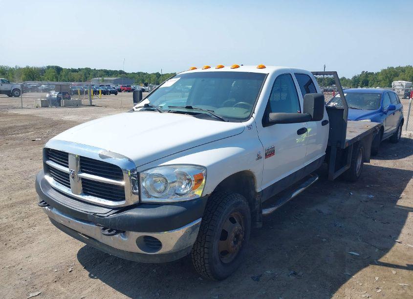 Photo 2 of 2007 Dodge Ram 3500 HD CHASSIS ST/SLT/LARAMIE (VIN 3D6WH48A87G764718)
