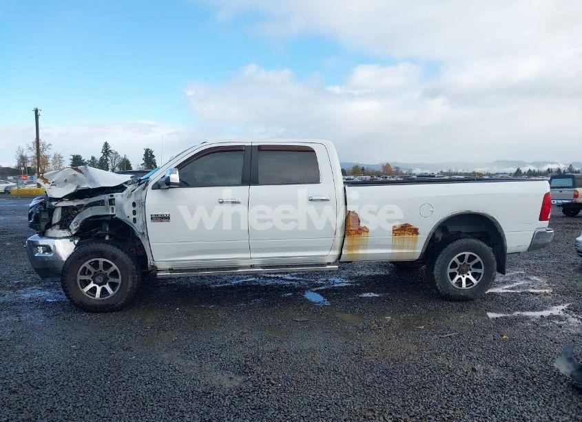 Photo 18 of 2010 Dodge Ram 3500 LARAMIE (VIN 3D73Y3CL4AG172788)