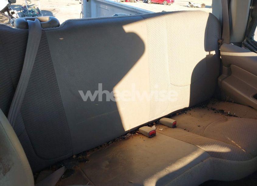 Photo 8 of 2002 Dodge Ram 1500 ST (VIN 3D7HA18N32G164532)