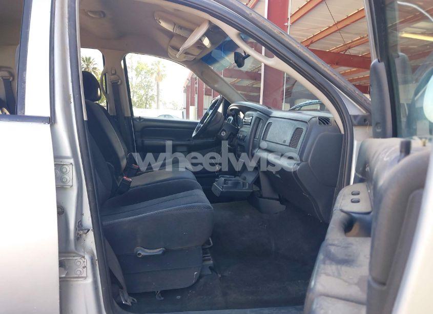 Photo 5 of 2002 Dodge Ram 1500 ST (VIN 3D7HA18N82G177700)