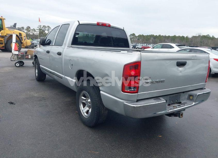 Photo 3 of 2002 Dodge Ram 1500 ST (VIN 3D7HA18N92G125380)