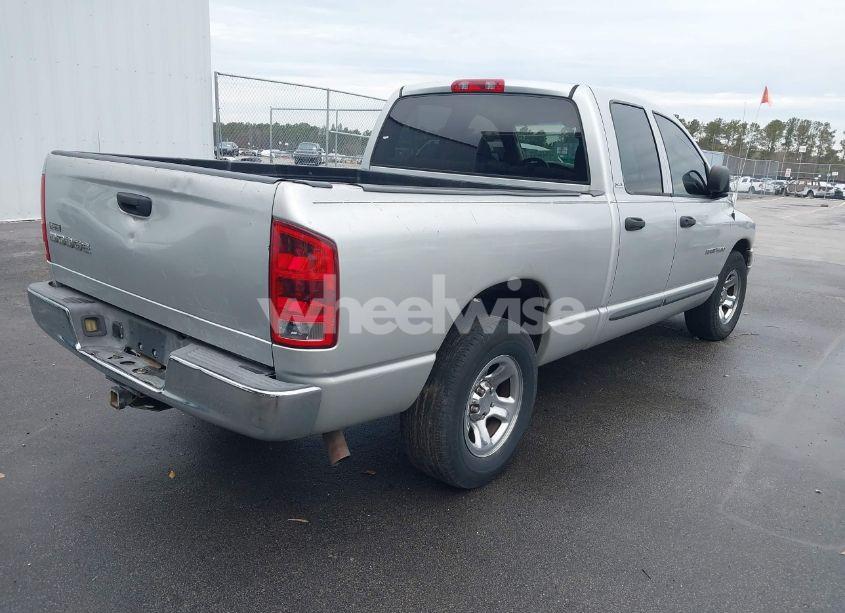 Photo 4 of 2002 Dodge Ram 1500 ST (VIN 3D7HA18N92G125380)