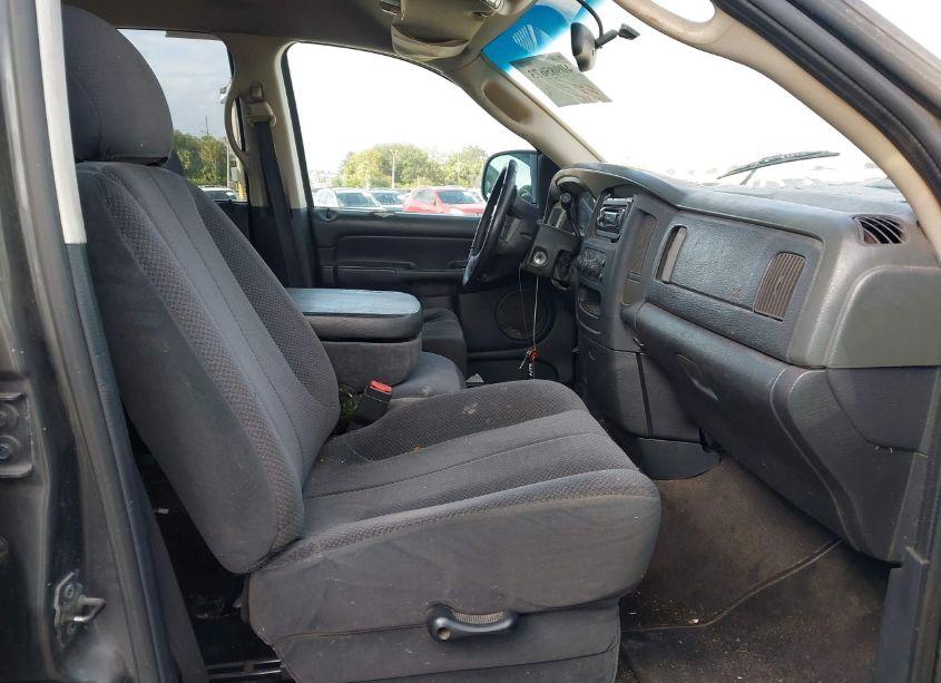 Photo 5 of 2002 Dodge Ram 1500 ST (VIN 3D7HA18NX2G155519)