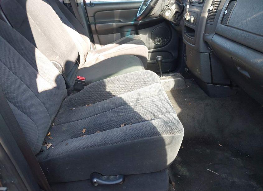 Photo 5 of 2002 Dodge Ram 1500 ST (VIN 3D7HU18N52G115971)